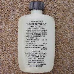 Original U.S. Post-Vietnam War Type IIA Insect Repellent “Bug Juice” b –  International Military Antiques