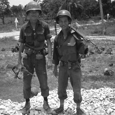 Two soldiers of the 9th ARVN Division near An Khe on QL 19 (Route 19) which ran from Qui Nhon to Pleiku.