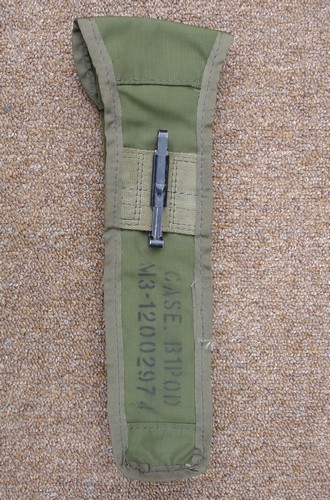 The nylon M3 Bipod carrier had a single slide keeper on the back.
