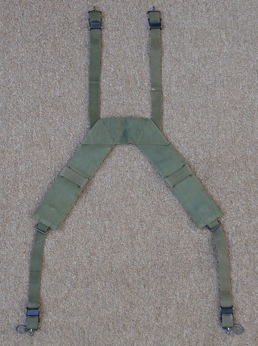 The QMC EX-54 webbing was trailed as a replacement for the M1945 load carrying system.