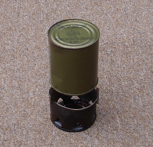The Lightweight Grid supported the ration can above the B-unit field expedient stove.