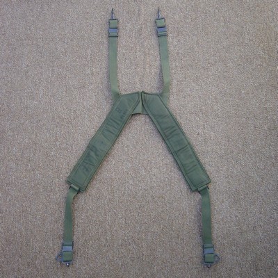 Underside of the M1956 suspenders.