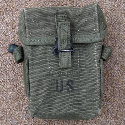 2nd pattern M1956 universal small arms ammunition pouch.