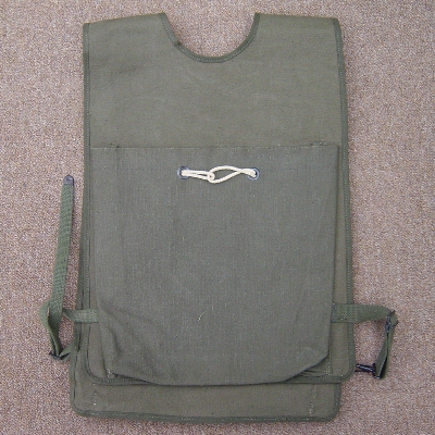 Back of the M2A1 Ammunition Vest.