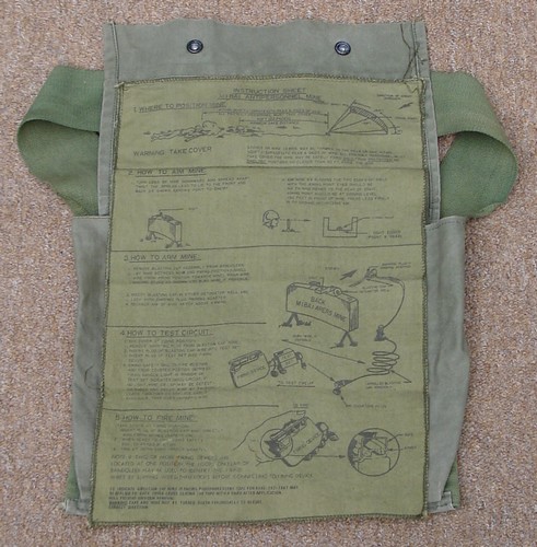 M7 Bandoleer with cloth instruction sheet.