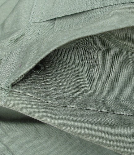 Both of the Tropical Combat Trouser's thigh cargo pockets had drain holes.