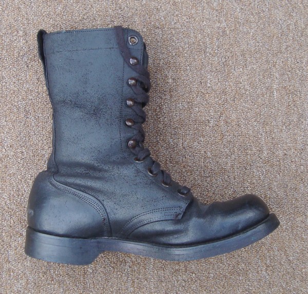 Not designed for tropical use, the M1951 Combat boots were not equipped with drainage holes.